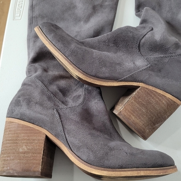 Melrose and Market Gray Faux Suede Over-The-Knee Stacked Heel Boots - Size 9.5 - Picture 12 of 16